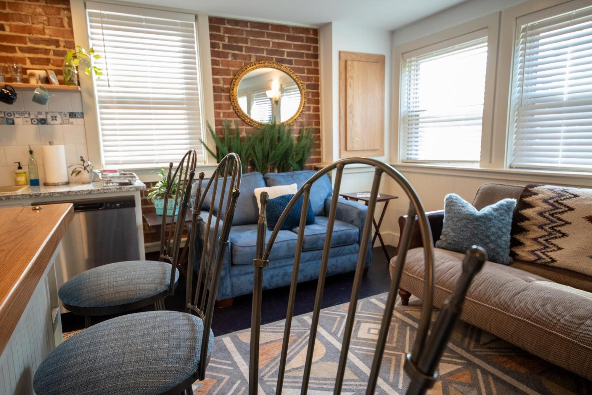 Hotel West Park Gardens Culpeper Zimmer foto